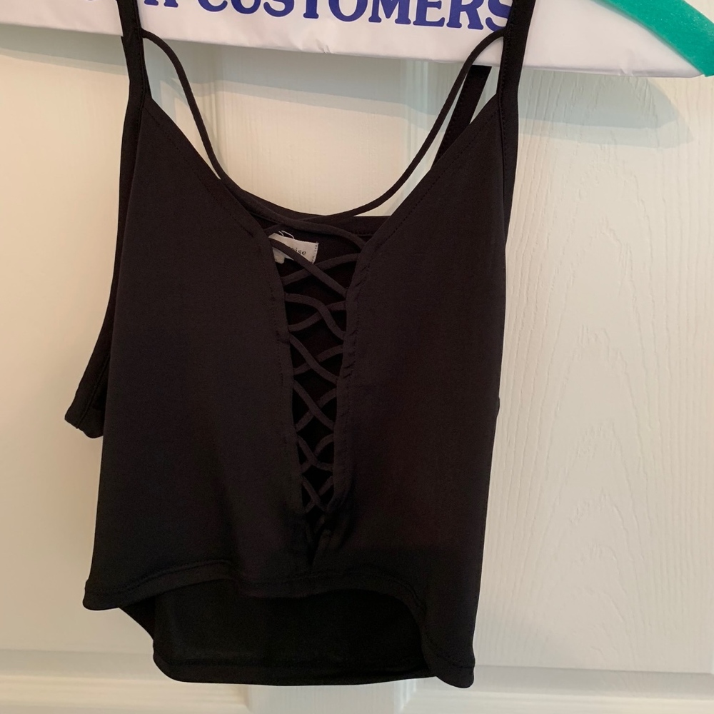 Black Cross Tie Crop Top
